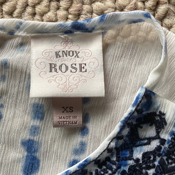 Size sm - Picture 12 of 17